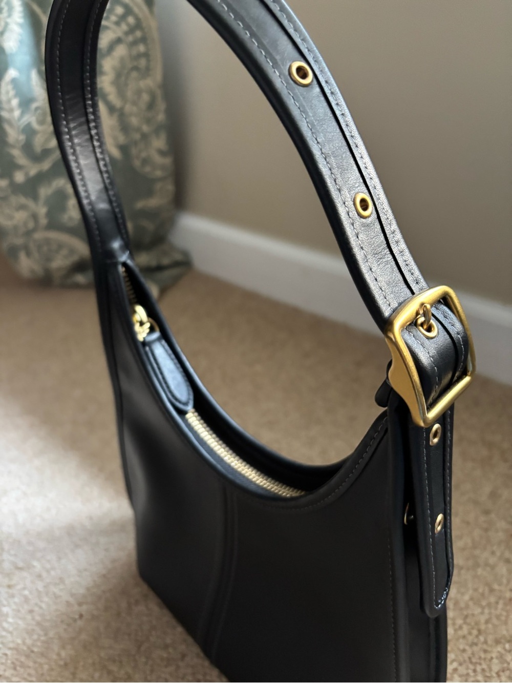 Coach Black Leather Shoulder Hobo - Picture 11 of 12